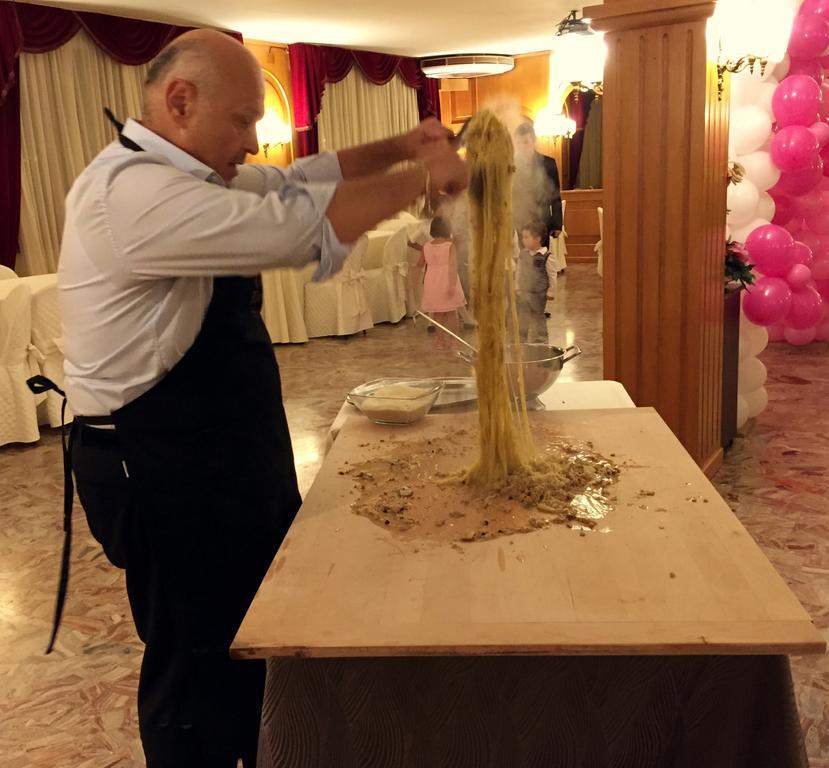 Oscar E Amorina Montegiorgio Екстериор снимка